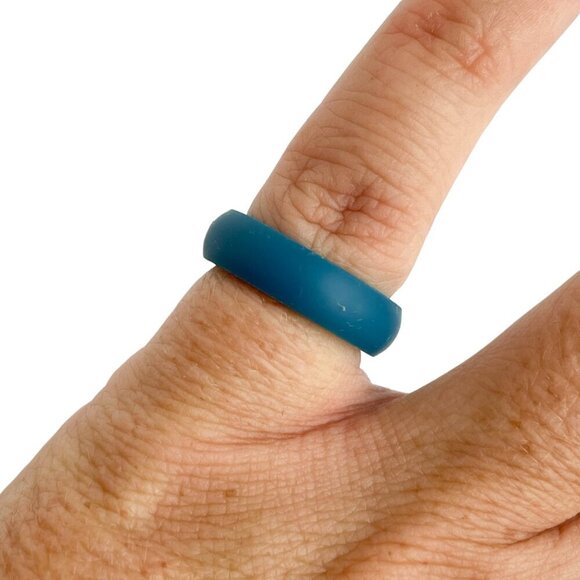 Qalo Silicone Wedding Band Ring, Blue - Size 6 - Picture 1 of 4